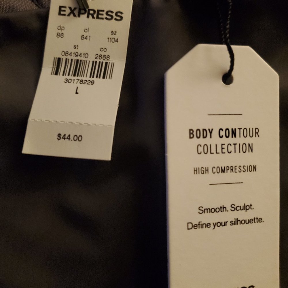 Body Countour Tops - Picture 3 of 7
